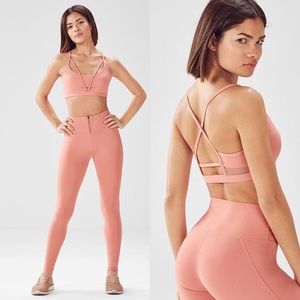 Fabletics Canon II 2-Piece Outfit